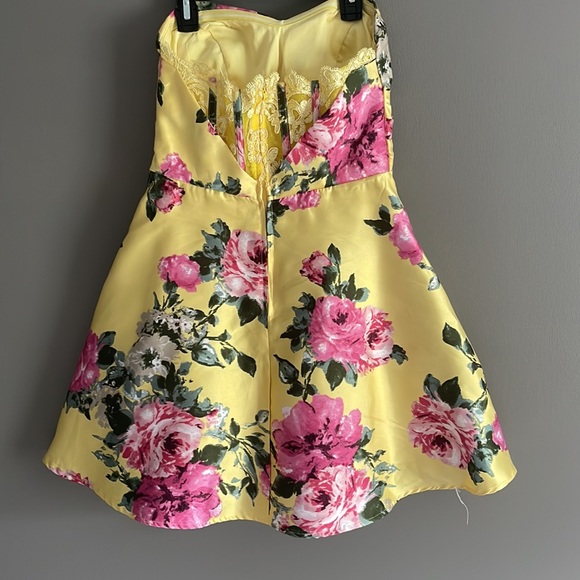 Strapless Floral Formal Dress - Picture 2 of 3